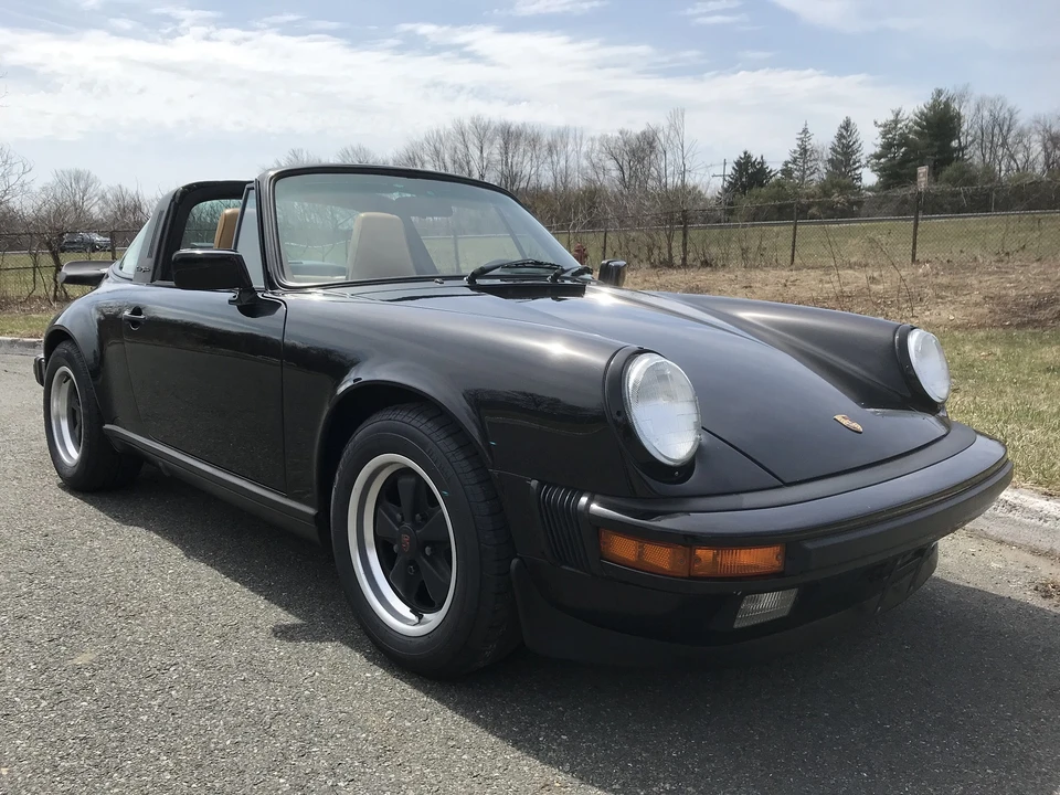 1987 Porsche 911 Carrera 3.2 - Image 10 of 31