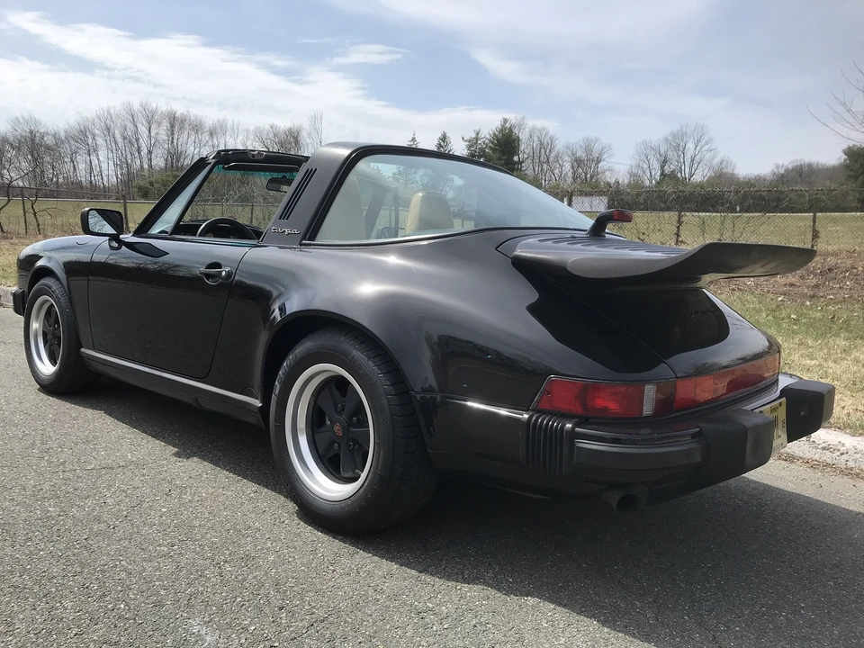 1987 Porsche 911 Carrera 3.2 - Image 4 of 31