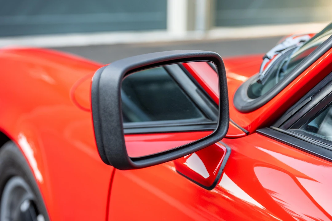 1987 Porsche 911 Carrera 3.2 - Image 26 of 31