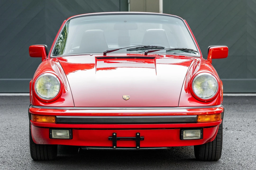 1987 Porsche 911 Carrera 3.2 - Image 2 of 31