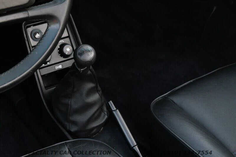 1987 Porsche 911 Carrera 3.2 - Image 20 of 31