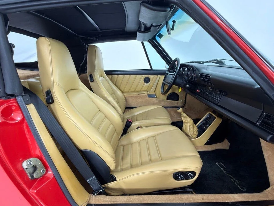 1987 Porsche 911 Carrera 3.2 - Image 24 of 31