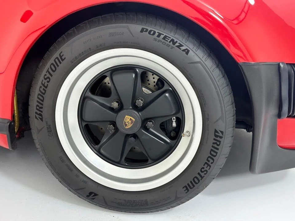 1987 Porsche 911 Carrera 3.2 - Image 17 of 31