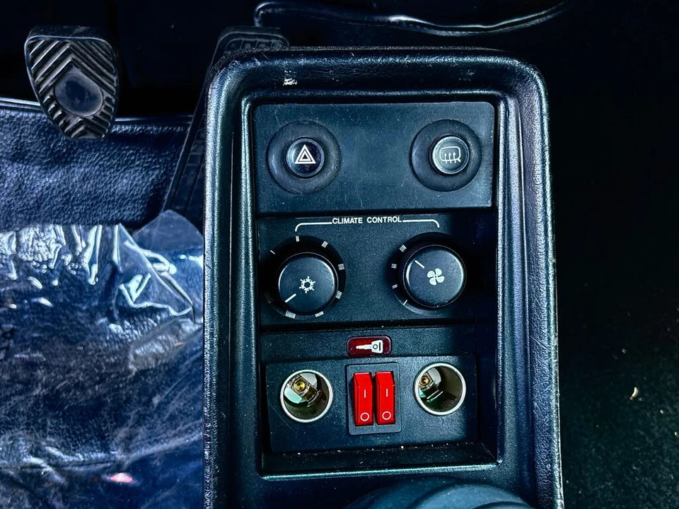1987 Porsche 911 Carrera 3.2 - Image 29 of 31