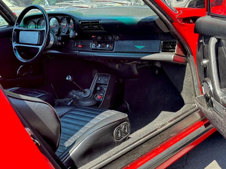 1987 Porsche 911 Carrera 3.2 - Image 12 of 31