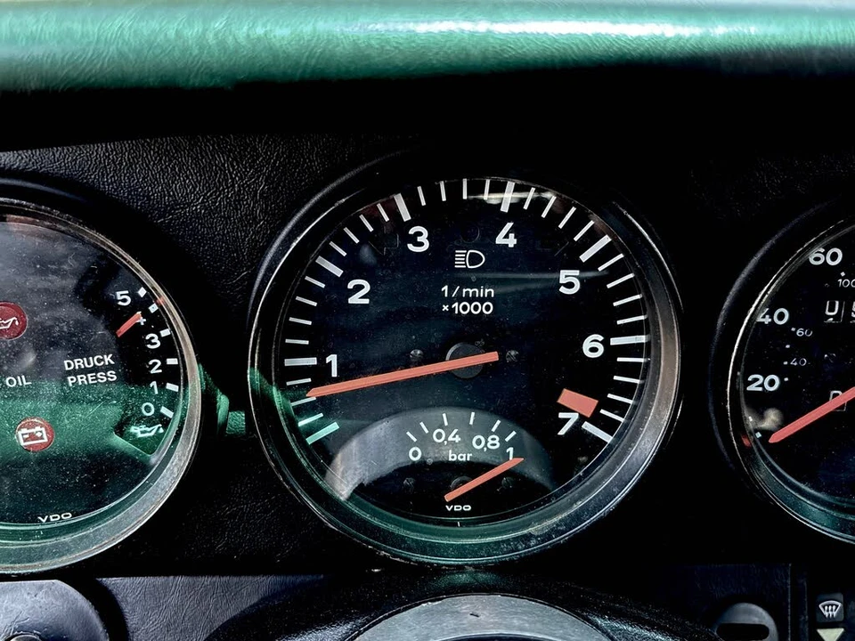 1987 Porsche 911 Carrera 3.2 - Image 27 of 31