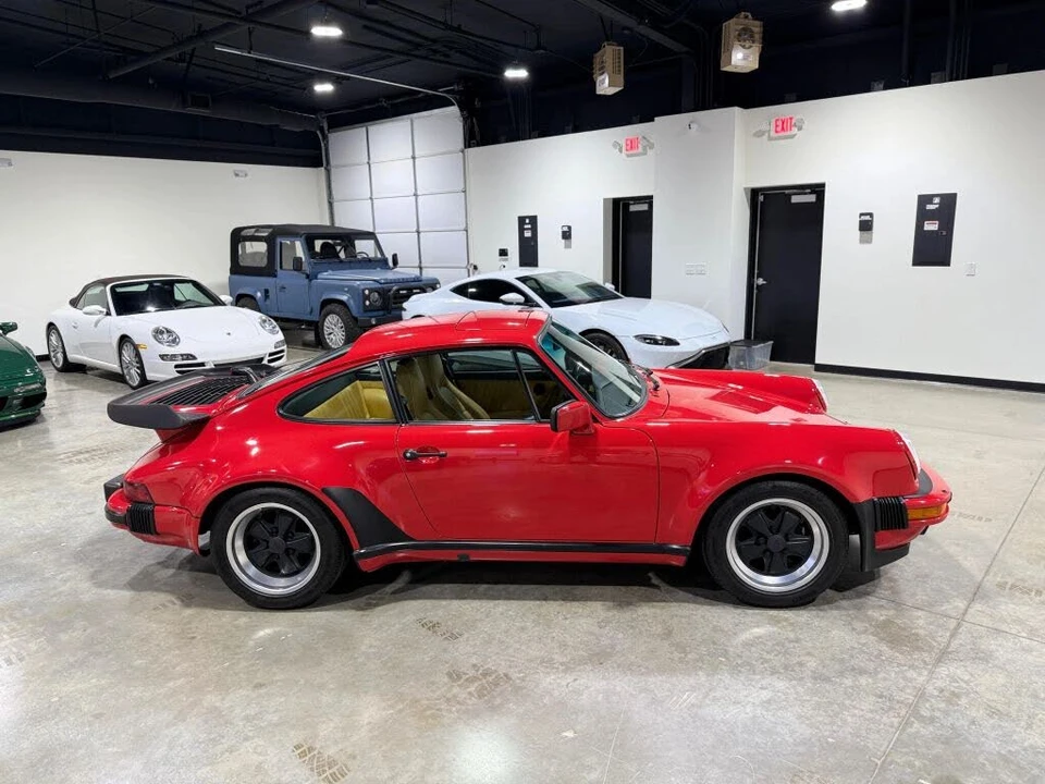 1987 Porsche 911 Carrera 3.2 - Image 13 of 31