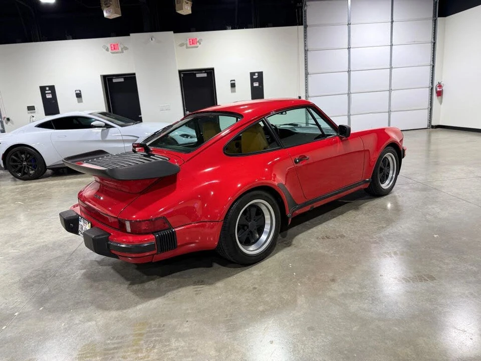 1987 Porsche 911 Carrera 3.2 - Image 11 of 31