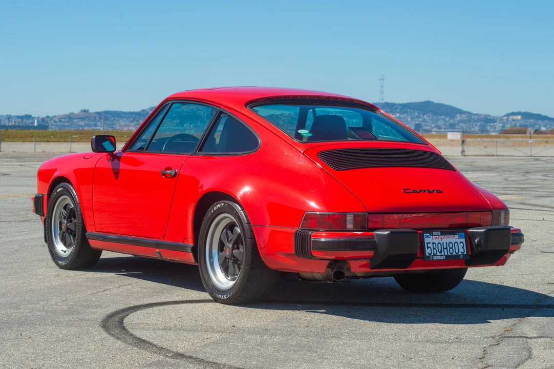 1987 Porsche 911 Carrera 3.2 - Image 12 of 31