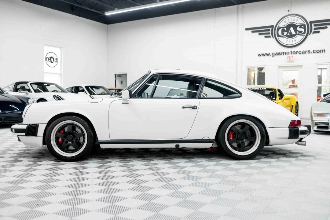 1987 Porsche 911 Carrera 3.2 - Image 10 of 31