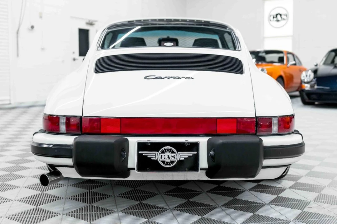 1987 Porsche 911 Carrera 3.2 - Image 8 of 31