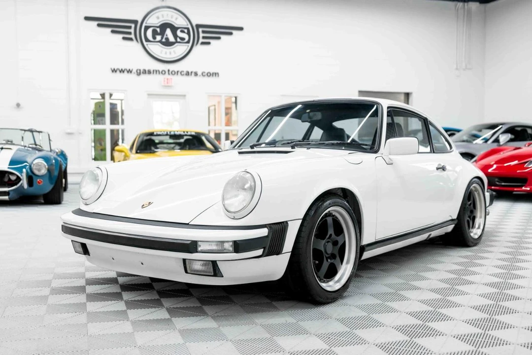 1987 Porsche 911 Carrera 3.2 - Image 3 of 31