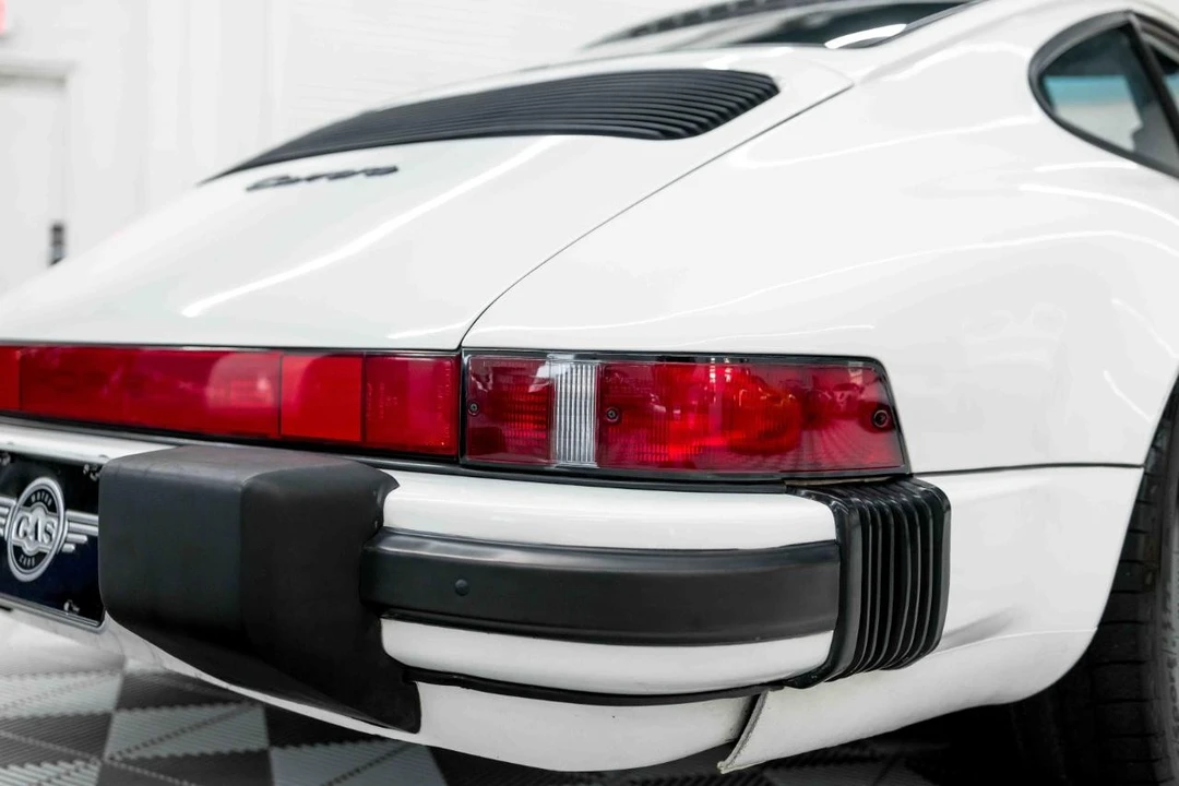 1987 Porsche 911 Carrera 3.2 - Image 20 of 31