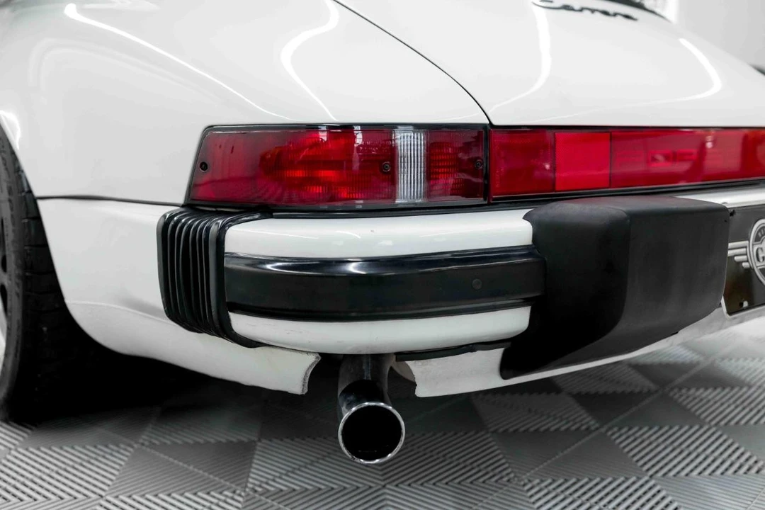 1987 Porsche 911 Carrera 3.2 - Image 23 of 31