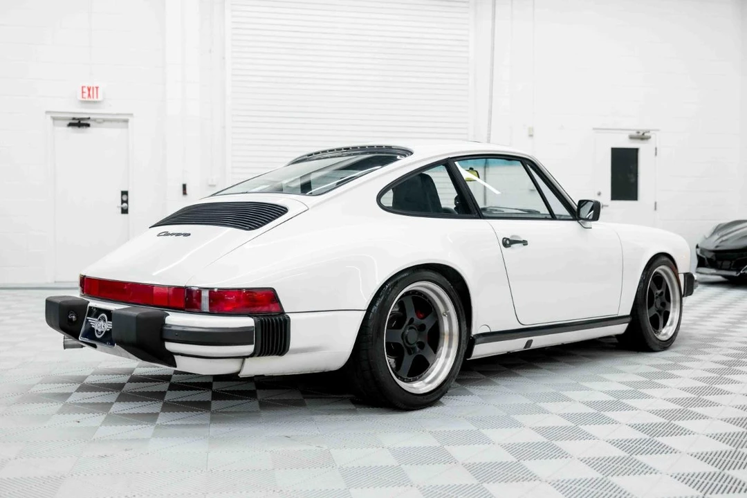 1987 Porsche 911 Carrera 3.2 - Image 7 of 31