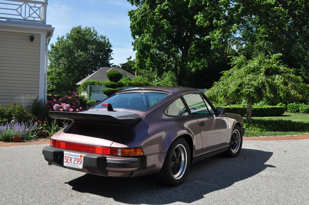 1987 Porsche 911 Carrera 3.2 - Image 4 of 31