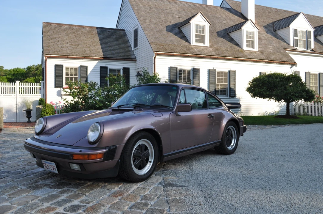 1987 Porsche 911 Carrera 3.2 - Image 16 of 31