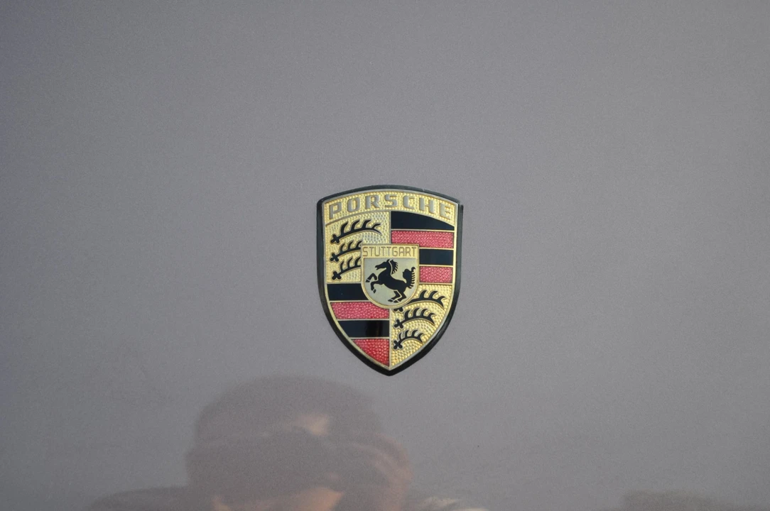 1987 Porsche 911 Carrera 3.2 - Image 30 of 31