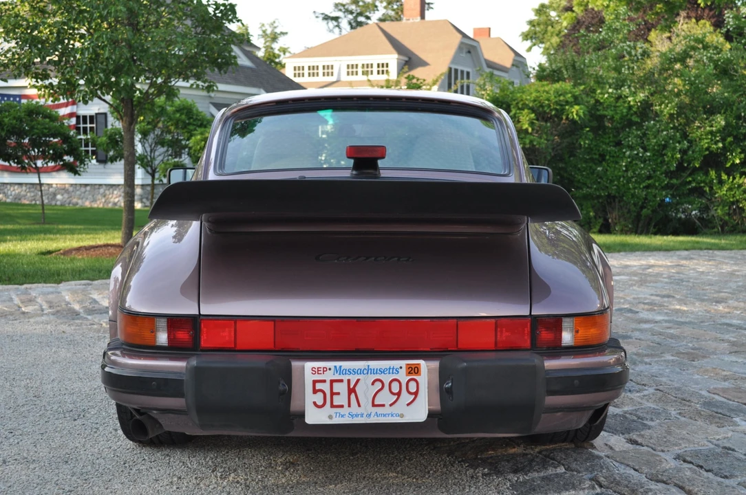1987 Porsche 911 Carrera 3.2 - Image 24 of 31