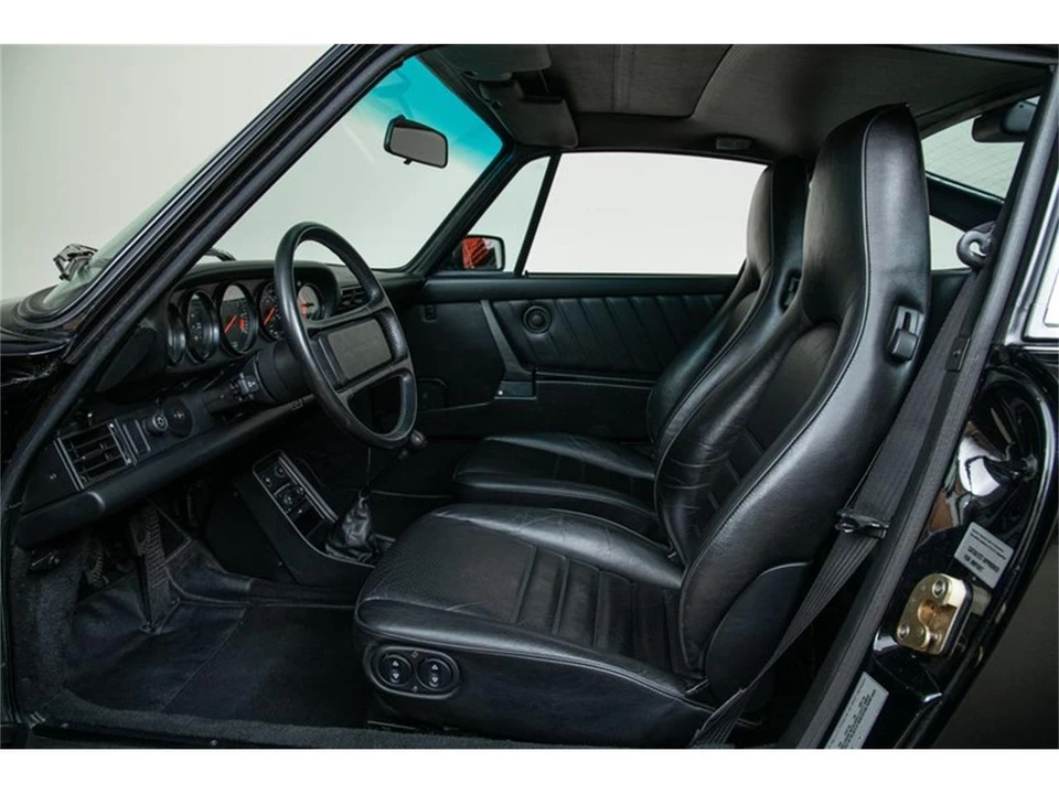 1987 Porsche 911 Carrera 3.2 - Image 17 of 31