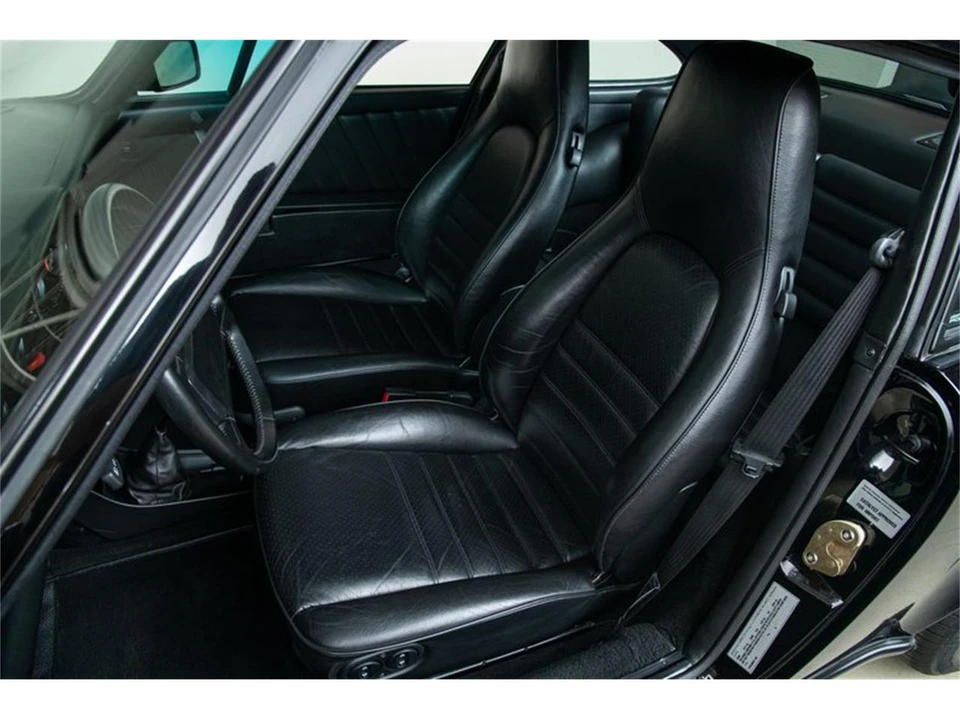 1987 Porsche 911 Carrera 3.2 - Image 16 of 31