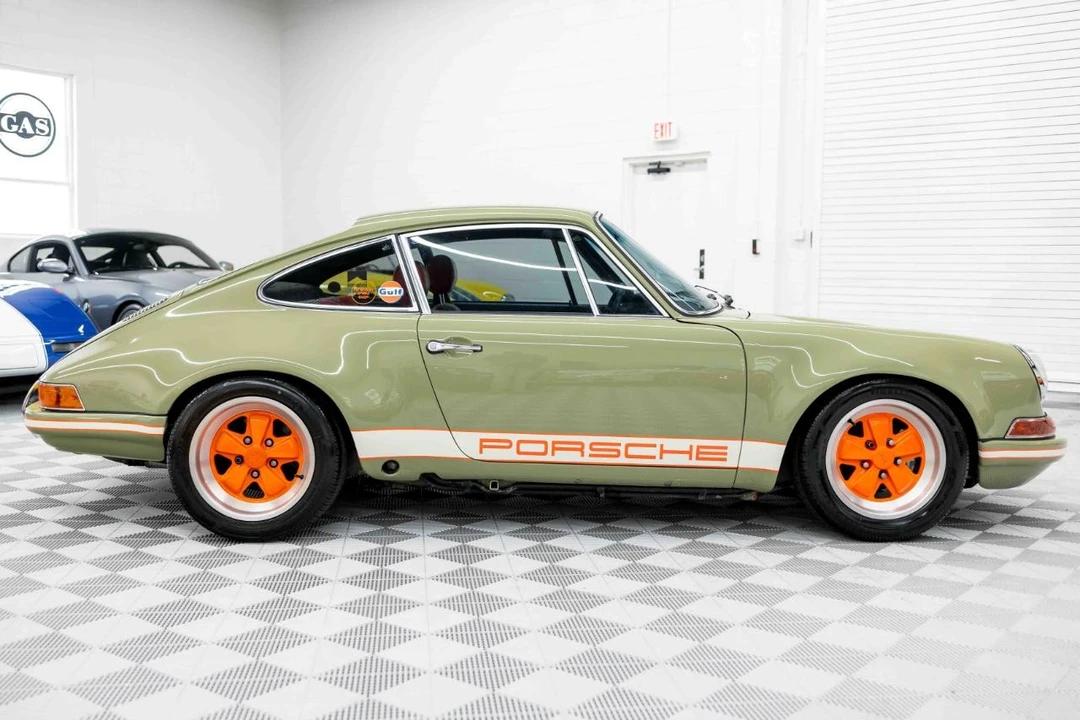 1987 Porsche 911 Carrera 3.2 - Image 6 of 31