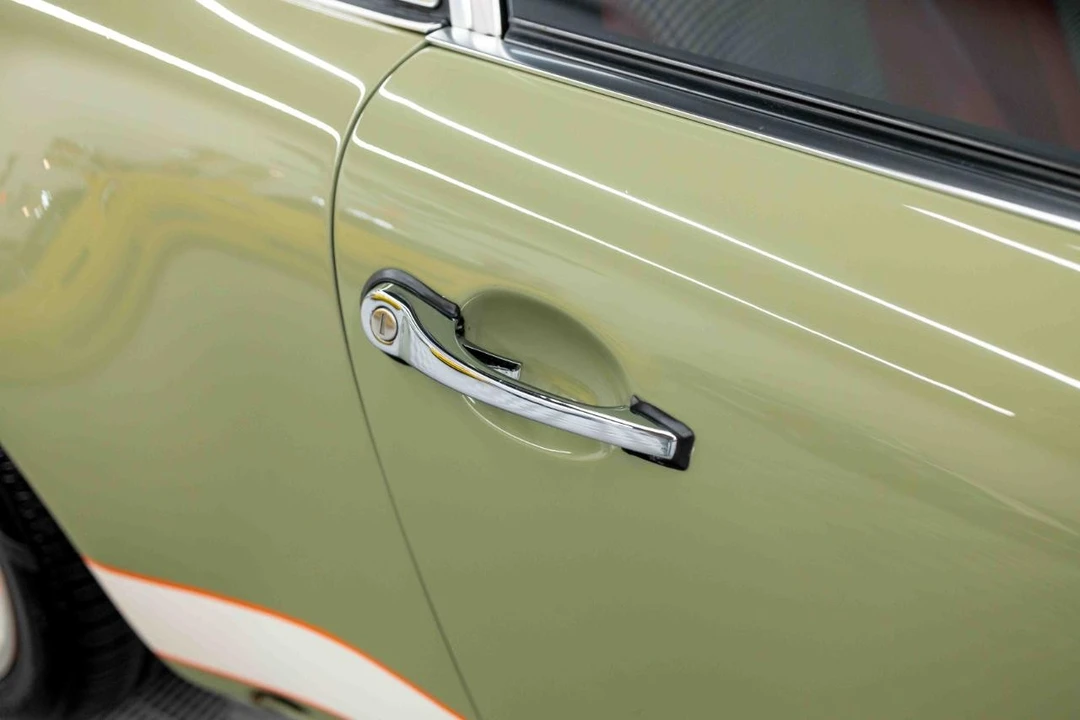 1987 Porsche 911 Carrera 3.2 - Image 18 of 31