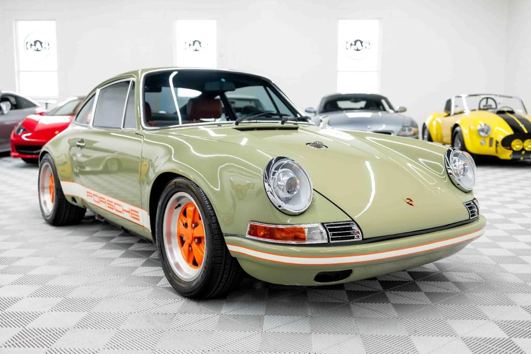 1987 Porsche 911 Carrera 3.2 - Image 5 of 31