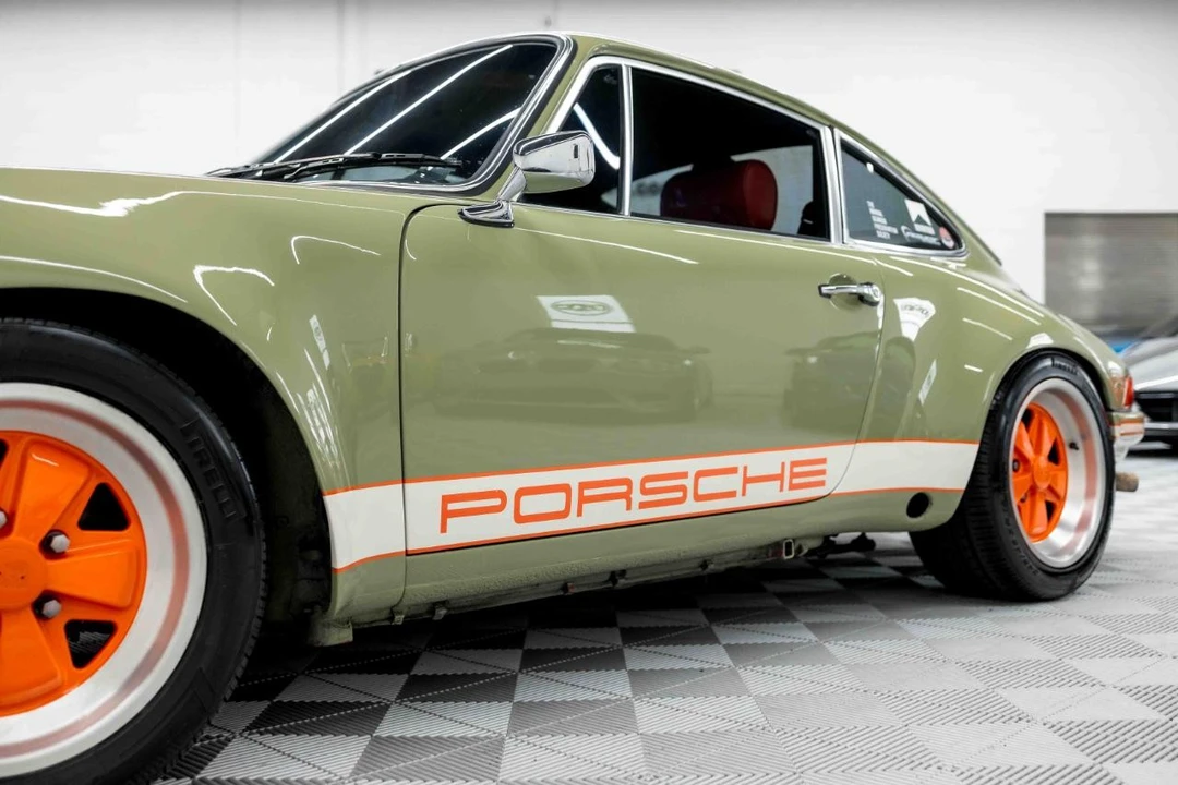 1987 Porsche 911 Carrera 3.2 - Image 28 of 31