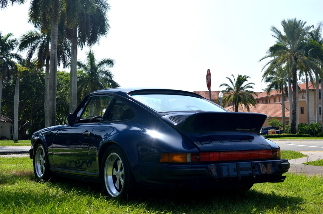 1987 Porsche 911 Carrera 3.2 - Image 16 of 31