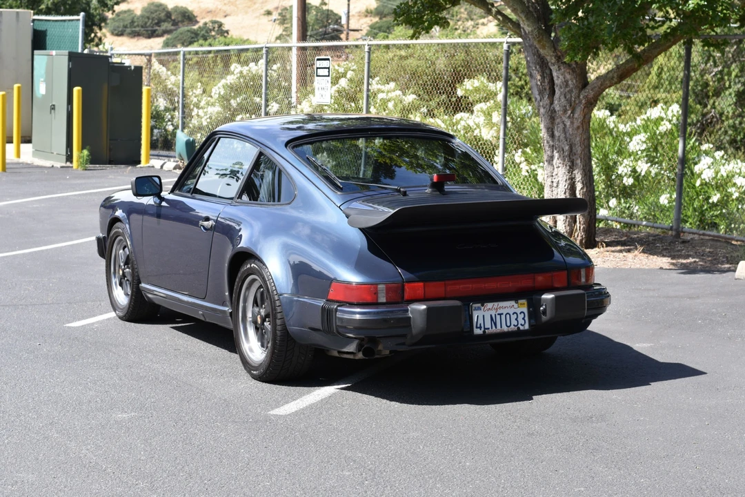 1987 Porsche 911 Carrera 3.2 - Image 27 of 31