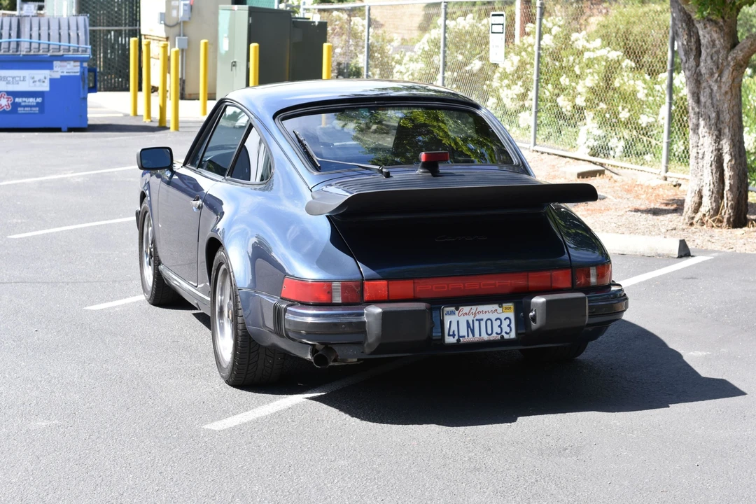 1987 Porsche 911 Carrera 3.2 - Image 26 of 31