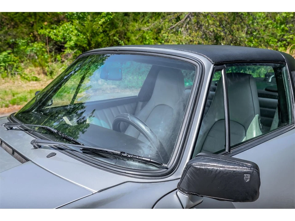 1987 Porsche 911 Carrera 3.2 - Image 20 of 31