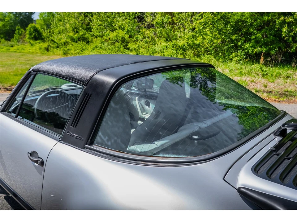 1987 Porsche 911 Carrera 3.2 - Image 23 of 31