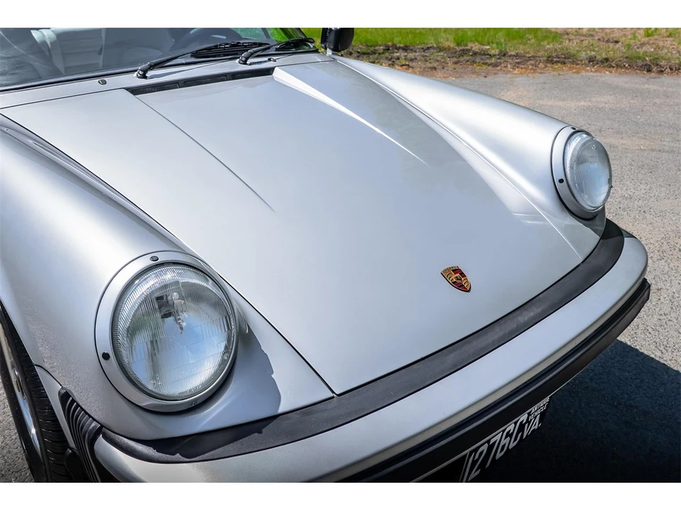 1987 Porsche 911 Carrera 3.2 - Image 28 of 31
