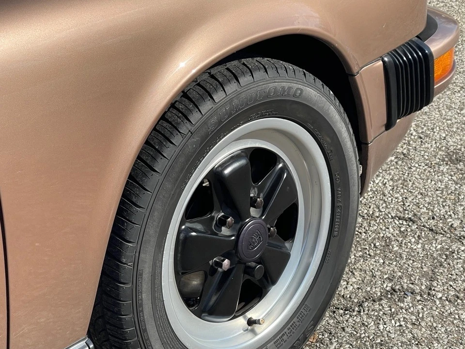 1987 Porsche 911 Carrera 3.2 - Image 15 of 21