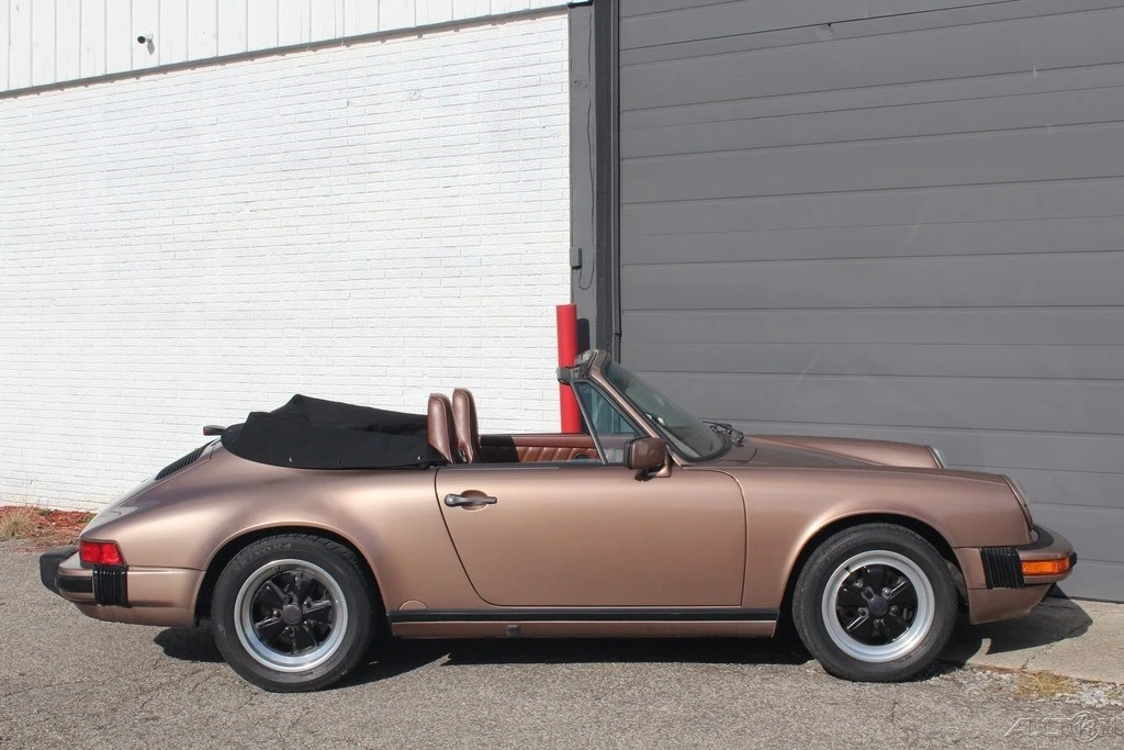 1987 Porsche 911 Carrera 3.2 - Image 13 of 21