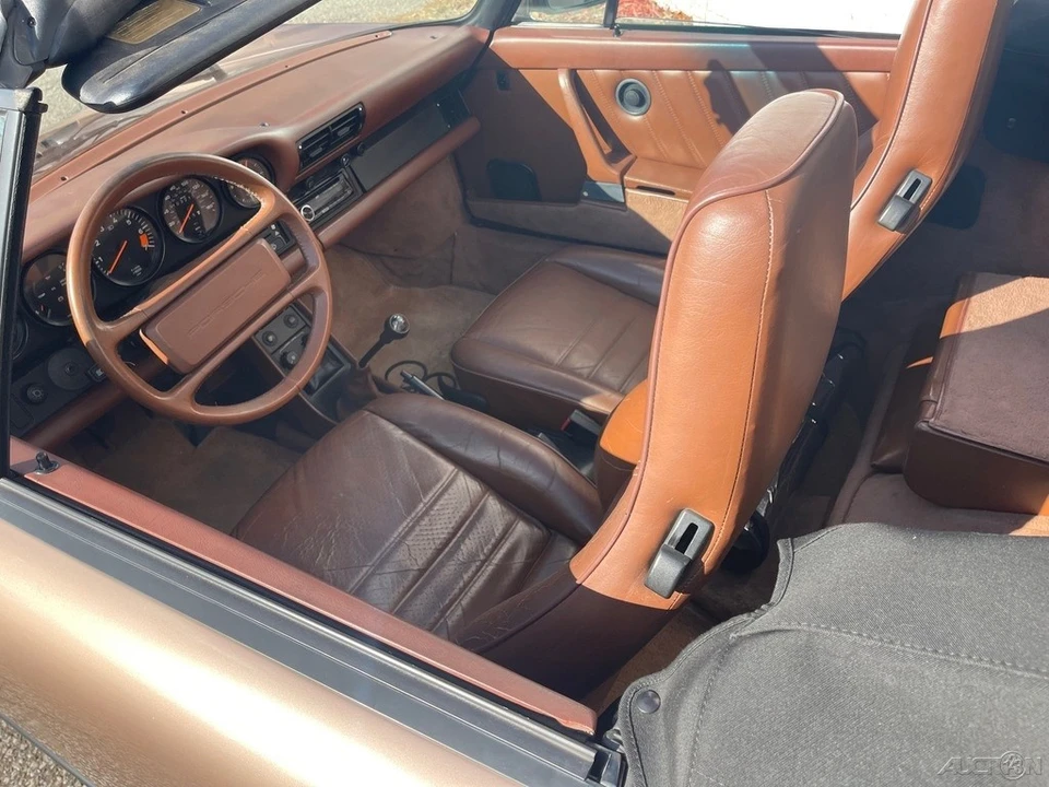 1987 Porsche 911 Carrera 3.2 - Image 16 of 21