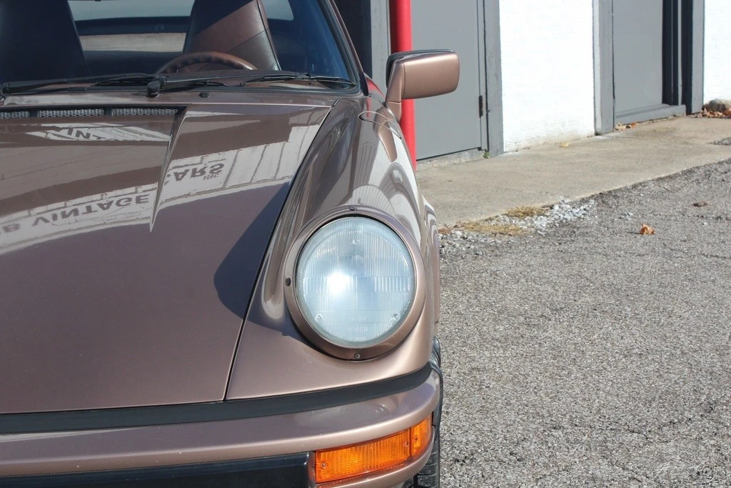 1987 Porsche 911 Carrera 3.2 - Image 9 of 21