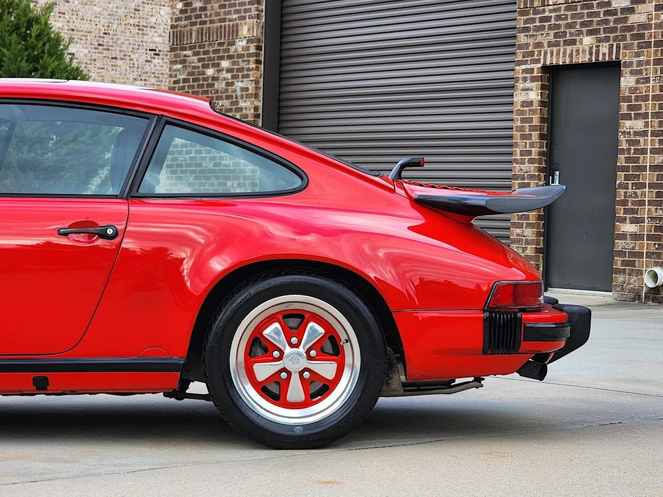1987 Porsche 911 Carrera 3.2 - Image 10 of 21