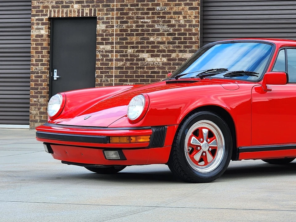 1987 Porsche 911 Carrera 3.2 - Image 7 of 21
