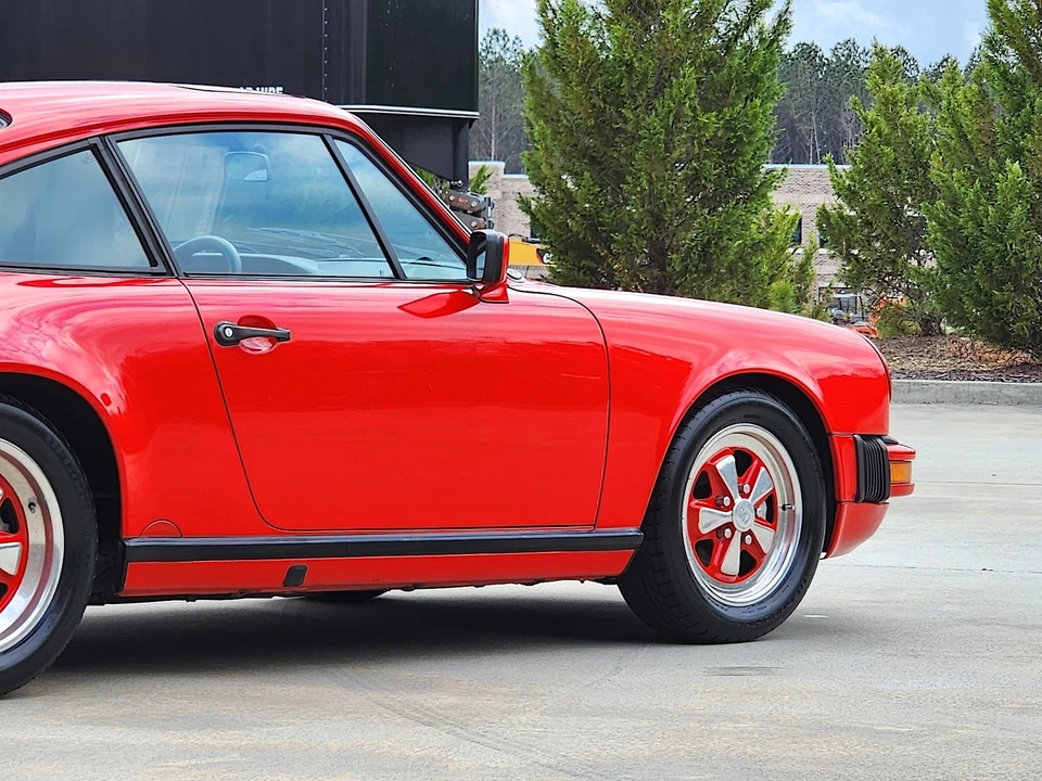 1987 Porsche 911 Carrera 3.2 - Image 17 of 21