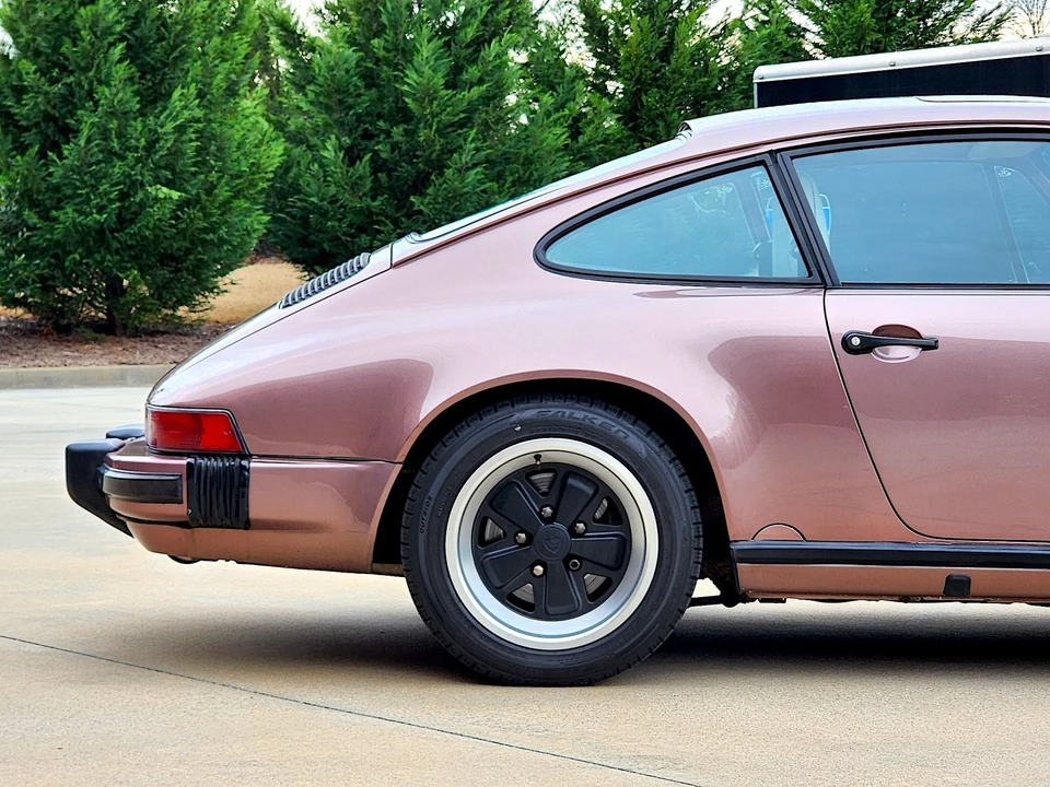 1987 Porsche 911 Carrera 3.2 - Image 19 of 21