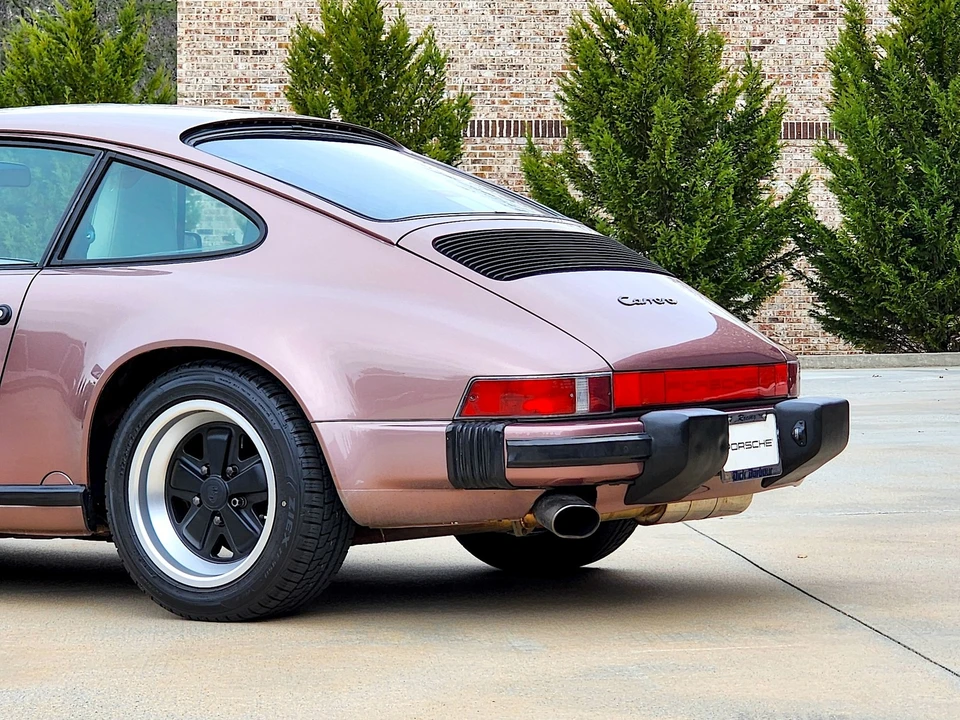 1987 Porsche 911 Carrera 3.2 - Image 11 of 21