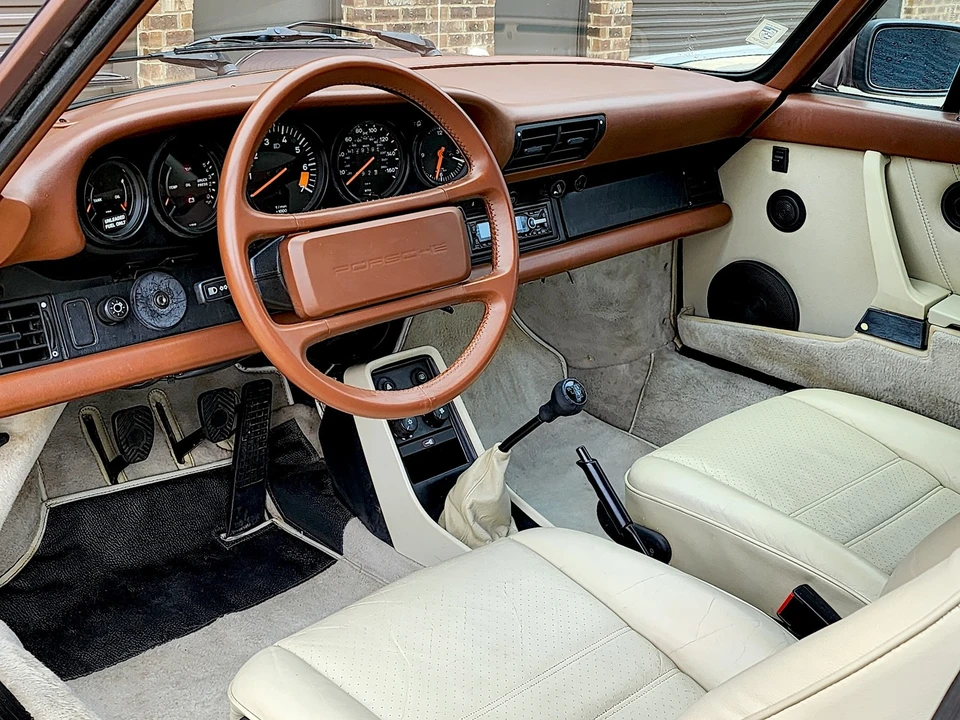 1987 Porsche 911 Carrera 3.2 - Image 5 of 21