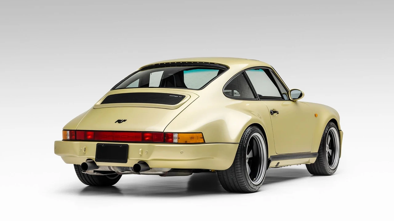 1987 Porsche 911 Carrera 3.2 - Image 18 of 31