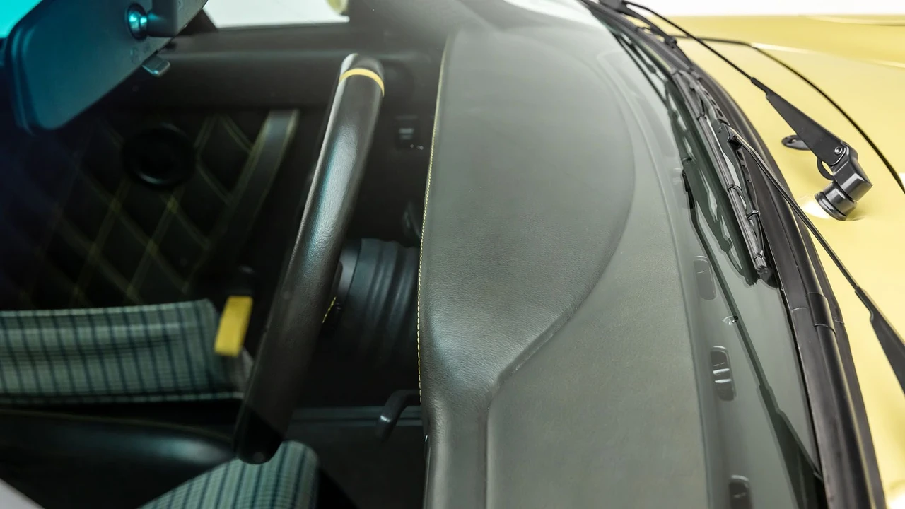 1987 Porsche 911 Carrera 3.2 - Image 30 of 31