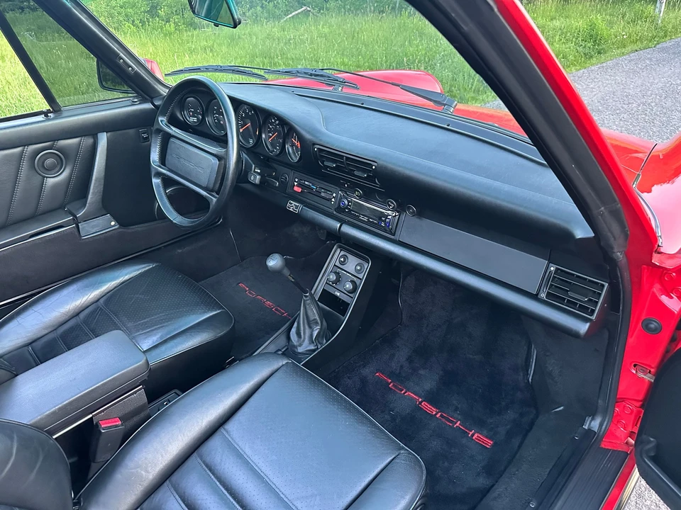1987 Porsche 911 Carrera 3.2 - Image 18 of 24