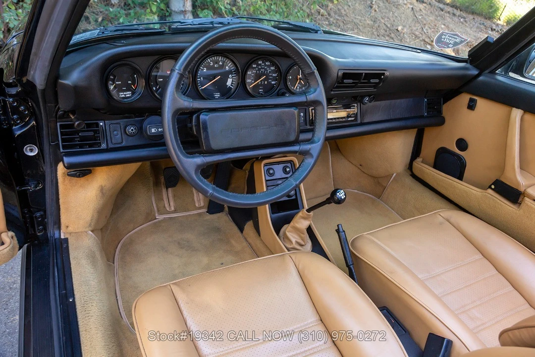 1987 Porsche 911 Carrera 3.2 - Image 25 of 31
