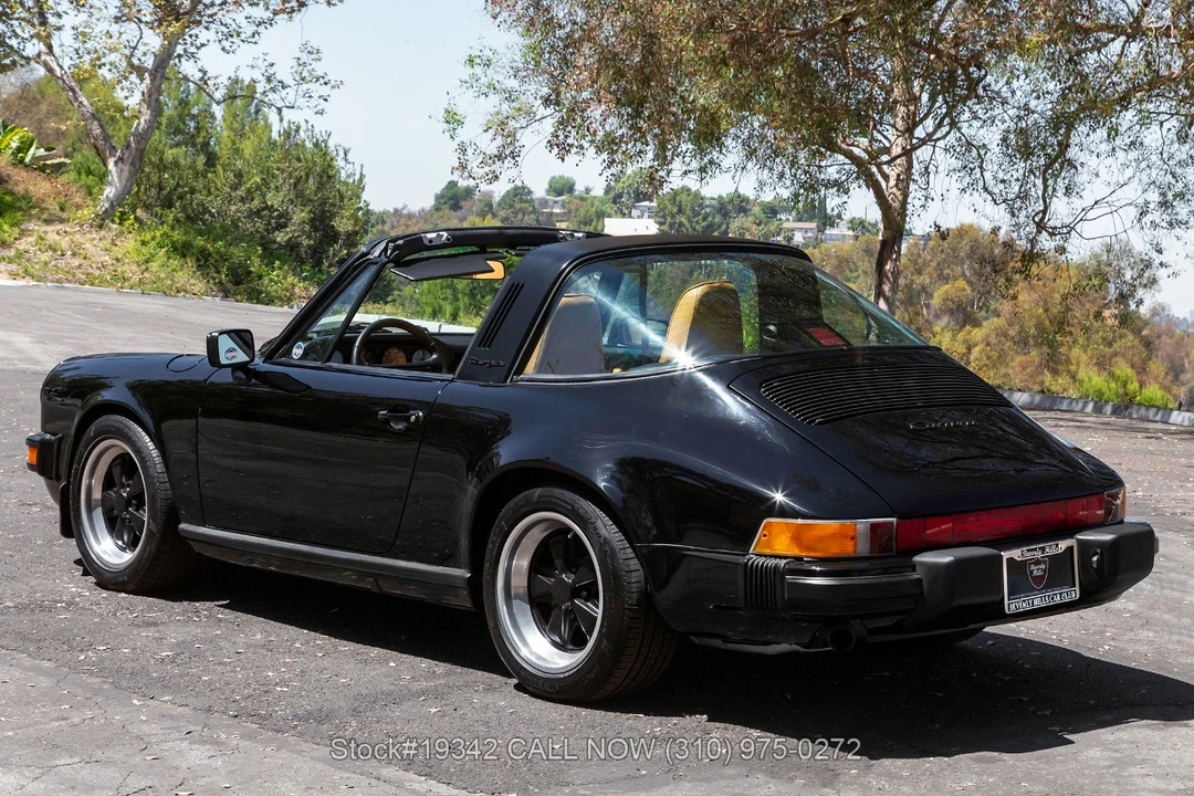 1987 Porsche 911 Carrera 3.2 - Image 8 of 31